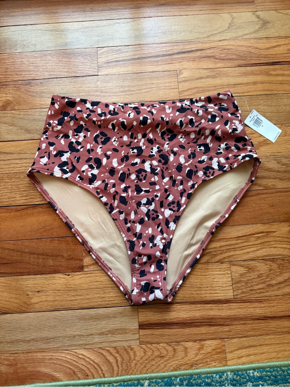 High-Waist Animal Print Bikini Bottoms - Rust Brown & Black